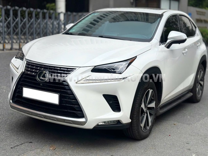 Lexus NX 300