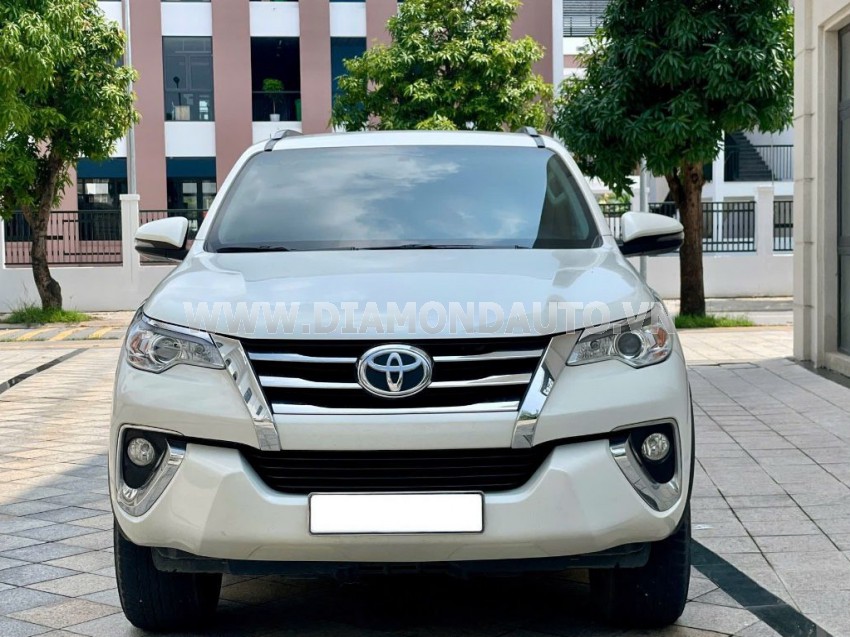 Toyota Fortuner 2.4G 4x2 AT