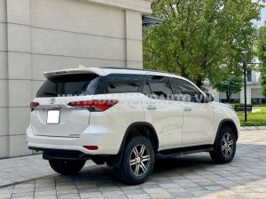 Xe Toyota Fortuner 2.4G 4x2 AT 2019