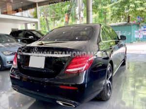 Xe Mercedes Benz E200 2019