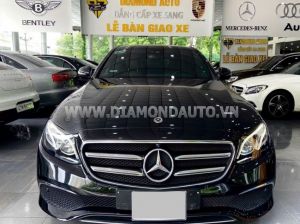 Xe Mercedes Benz E200 2019