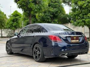 Xe Mercedes Benz C300 AMG 2019