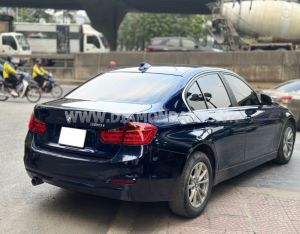 Xe BMW 320i 2014