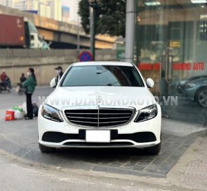 Xe Mercedes Benz C200 Exclusive 2020