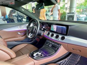 Xe Mercedes Benz E200 Sport 2019