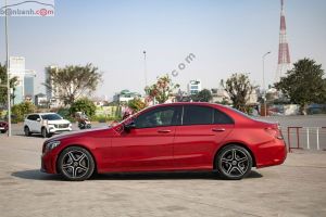 Xe Mercedes Benz C300 AMG 2019