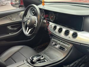 Xe Mercedes Benz E200 Sport 2019