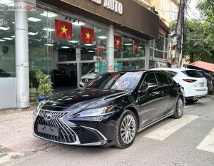 Xe Lexus ES 300h 2022