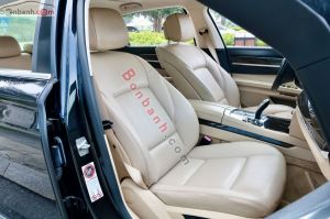 Xe BMW 730Li 2011