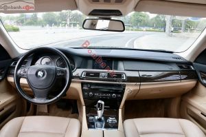 Xe BMW 730Li 2011