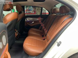 Xe Mercedes Benz E300 AMG 2017