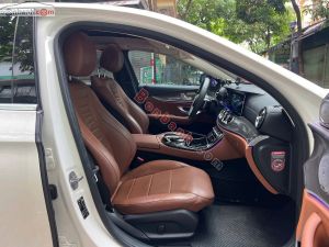 Xe Mercedes Benz E300 AMG 2017