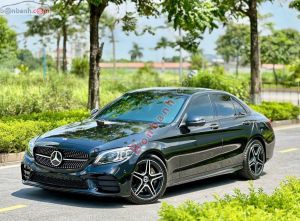 Xe Mercedes Benz C300 AMG 2020
