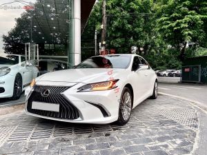 Xe Lexus ES 250 2019