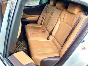 Xe Lexus ES 250 2019
