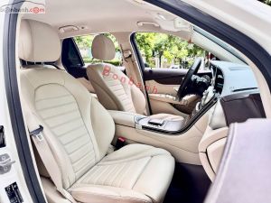 Xe Mercedes Benz GLC 200 4Matic 2020