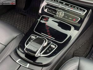 Xe Mercedes Benz E300 AMG 2017
