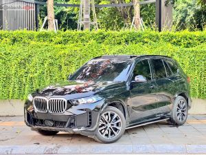 Xe BMW X5 xDrive40i M Sport 2024