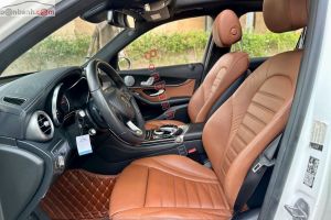 Xe Mercedes Benz GLC 300 4Matic 2018